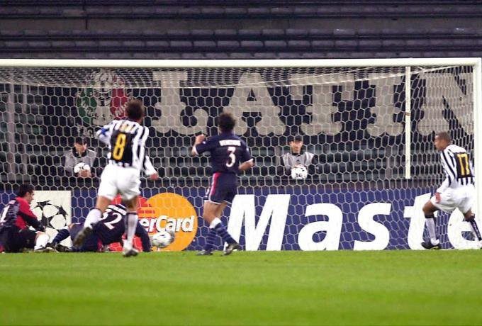 Γιουβέντους–Ολυμπιακός 7-0: 23 χρόνια μετά, τα πρωτοσέλιδα της επόμενης ημέρας (ΦΩΤΟ – ΒΙΝΤΕΟ)