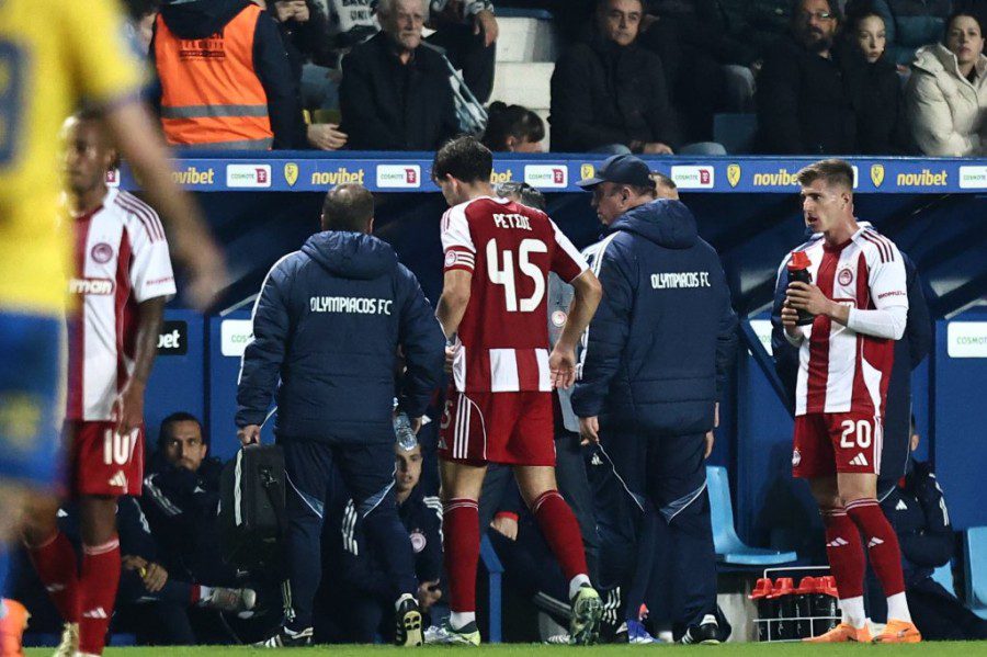 Ολυμπιακός: Ο Ρέτσος εκτός για δύο εβδομάδες – Ποντένσε και Τσικίνιο στο «κόκκινο» για ΟΦΗ και Καϊράτ