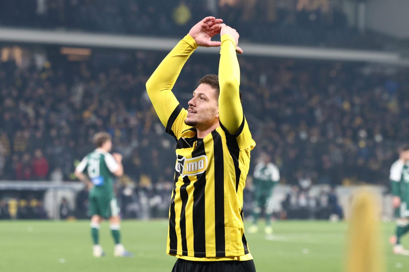 Γιόβιτς: Ιστορικά ρεκόρ με την ΑΕΚ – Ξεπέρασε τον Μαύρο αλλά… έμεινε πίσω από τον Ντέμη!