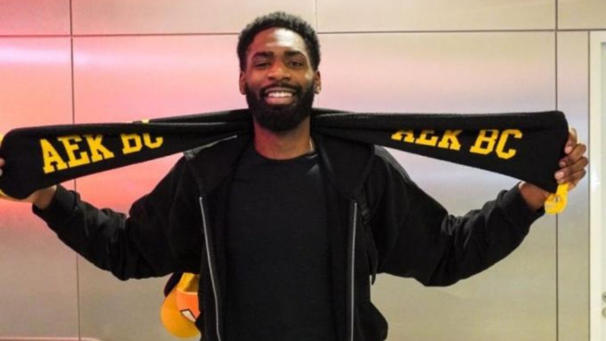 Κισόν Φιζέλ: Η «κιτρινόμαυρη» επιλογή του Σάκοτα που φέρνει ενέργεια στη ρακέτα