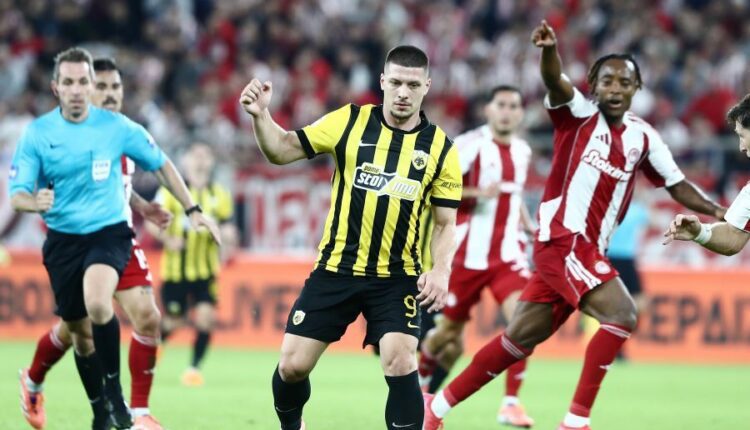 Δεν αλλάζει το πρόγραμμα της Super League – Τι ισχύει για το ΑΕΚ – Ολυμπιακός