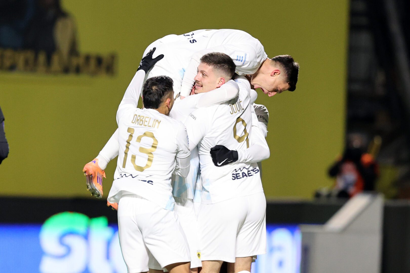 Άρης-ΑΕΚ: Ο Κοϊτά σε κενή εστία ανοίγει το σκορ! (vid)