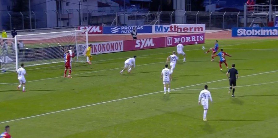 Λεβαδειακός – Βόλος: Μειώνει σε 3-1 με καταπληκτικό γκολ ο Κόμπα! (VIDEO)