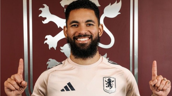 Μεταγραφική κίνηση από Άστον Βίλα με Ντάγκλας Λουίζ