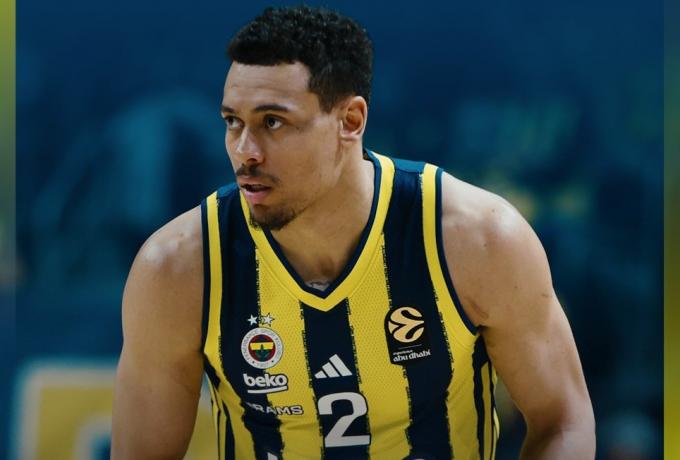 EuroLeague: Η Φενέρ διέλυσε την Εφές και πάτησε κορυφή