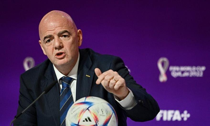 Αυτά είναι τα έσοδα του προέδρου της FIFA!