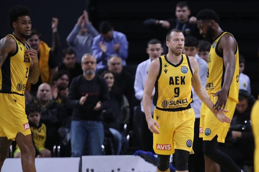 ΑΕΚ: Η παρακάμερα της μεγάλης νίκης της «Βασίλισσας» επί της Άλμπα Βερολίνου! (VIDEO)