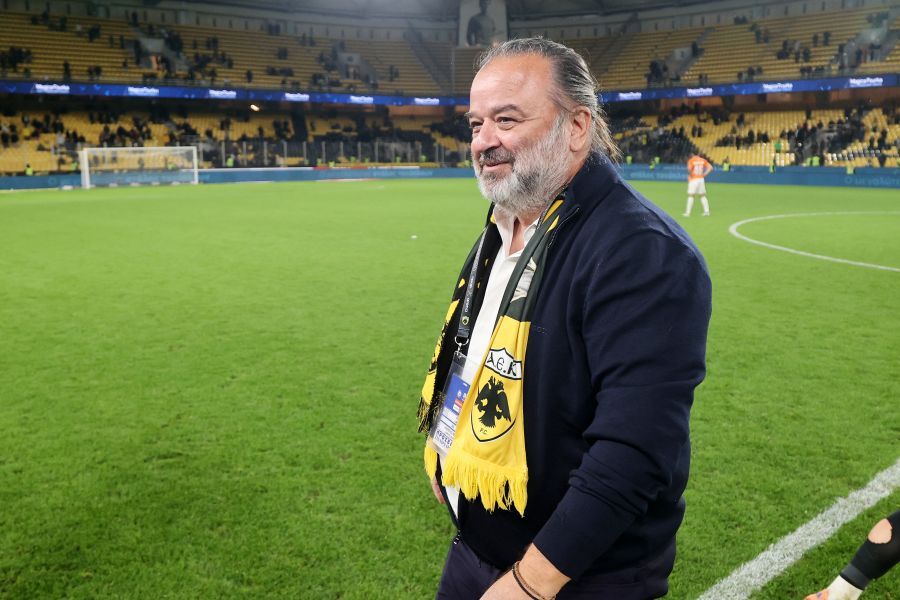 Ο Ηλιόπουλος εμφανίστηκε αιφνιδιαστικά σε συγκέντρωση των ΕΠΣ – Οι ατάκες που προκάλεσαν αμηχανία!