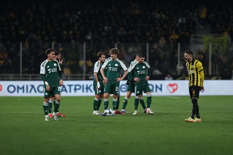 Παναθηναϊκός: Αποδοκιμασίες στο Κορωπί μετά την βαριά ήττα από την ΑΕΚ