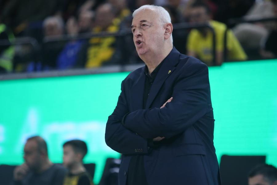 Σάκοτα: «Είχαμε 9 λάθη στο δεύτερο μέρος και αυτό είναι κάτι που δεν επιτρέπεται»