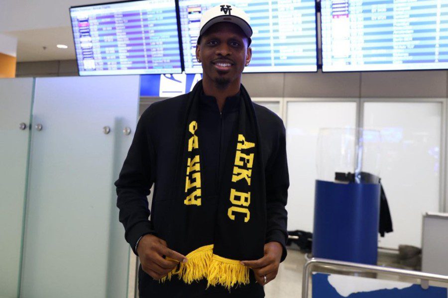 Στην Αθήνα για λογαριασμό της ΑΕΚ ο Τζέιμς Νάναλι! (ΦΩΤΟ)