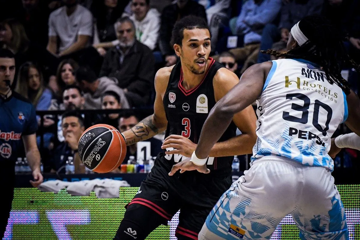 Stoiximan GBL: Δύσκολη νίκη για τον Ολυμπιακό στη Ρόδο απέναντι στον Κολοσσό (VIDEO)