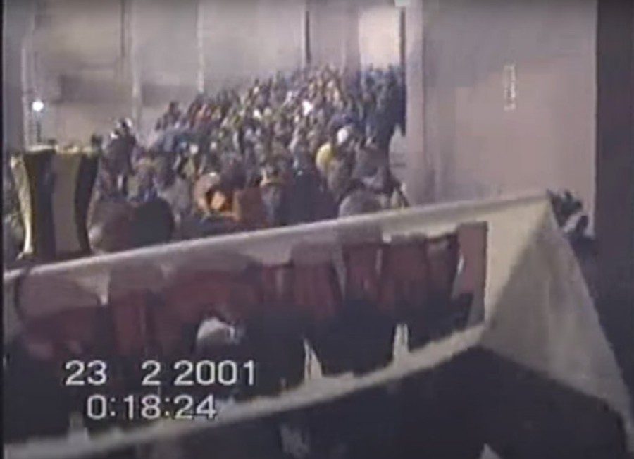 Σαν σήμερα 22/2: Η ιστορική παρουσία των οπαδών της ΑΕΚ στο Καμπ Νόου (vid)