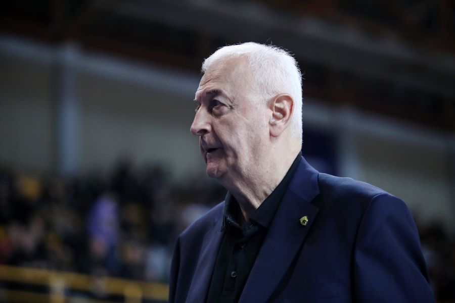 Σάκοτα: «Ελπίζω σύντομα να έχουμε όλους τους παίκτες στις προπονήσεις, να βελτιωθούμε κι άλλο και να ετοιμαστούμε για τα δύσκολα παιχνίδια»