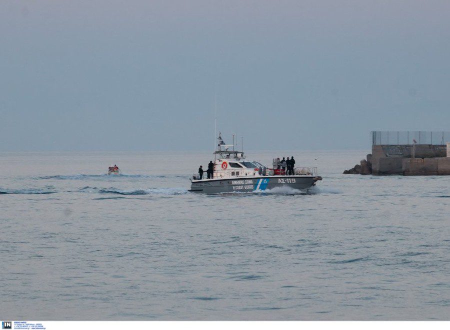 Επιχείρηση διάσωσης στην Κρήτη: 20 διασωθέντες και 3 νεκροί – Σε εξέλιξη οι έρευνες