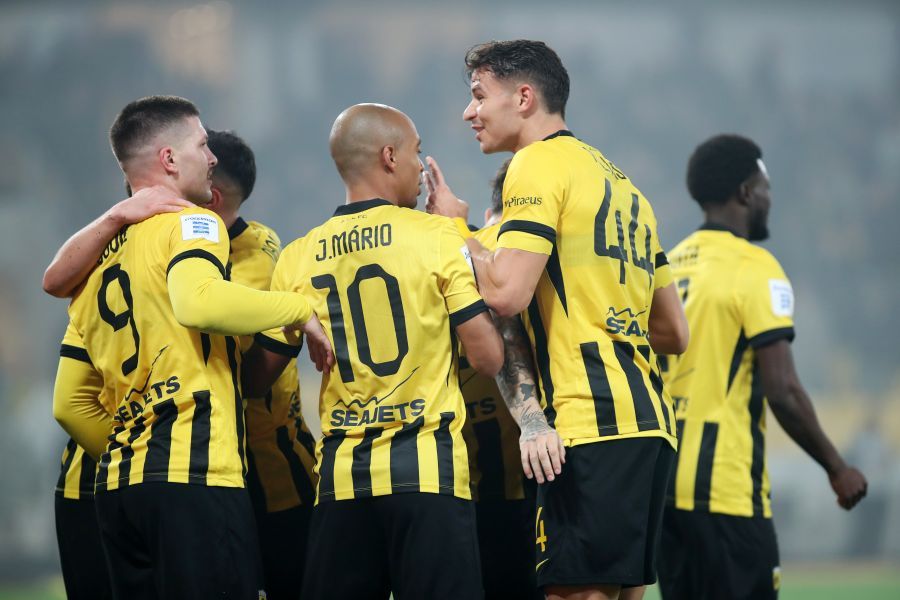 Viral στο TikTok: Μικρός φίλαθλος της ΑΕΚ ξέρει όλη την ενδεκάδα της ομάδας (VIDEO)