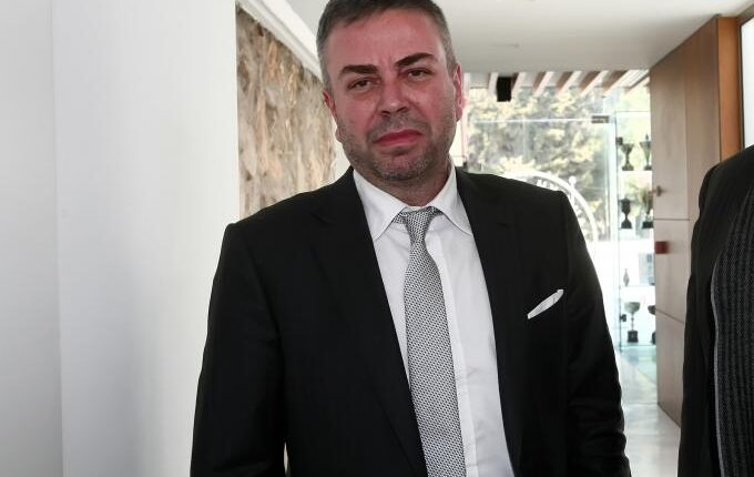 Γρηγορίου για Ηλιόπουλο: «Αποκλιμάκωσε την ένταση – Ζητάμε την απαλλαγή του»