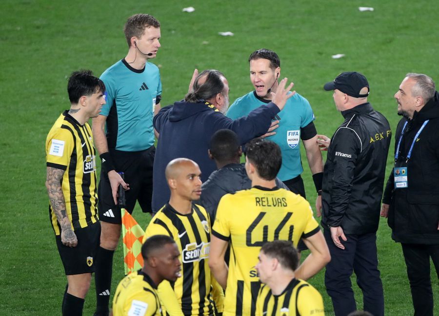 Κλήθηκαν σε απολογία και από τη Super League η ΠΑΕ ΑΕΚ και ο Μάριος Ηλιόπουλος