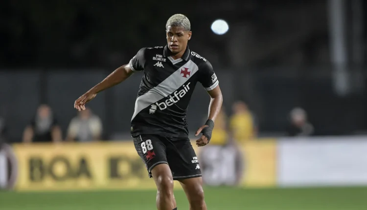 Απειλές στον Κάουαν Μπάρος που είχε συνδεθεί με την ΑΕΚ μετά τον αποκλεισμό της Βάσκo!