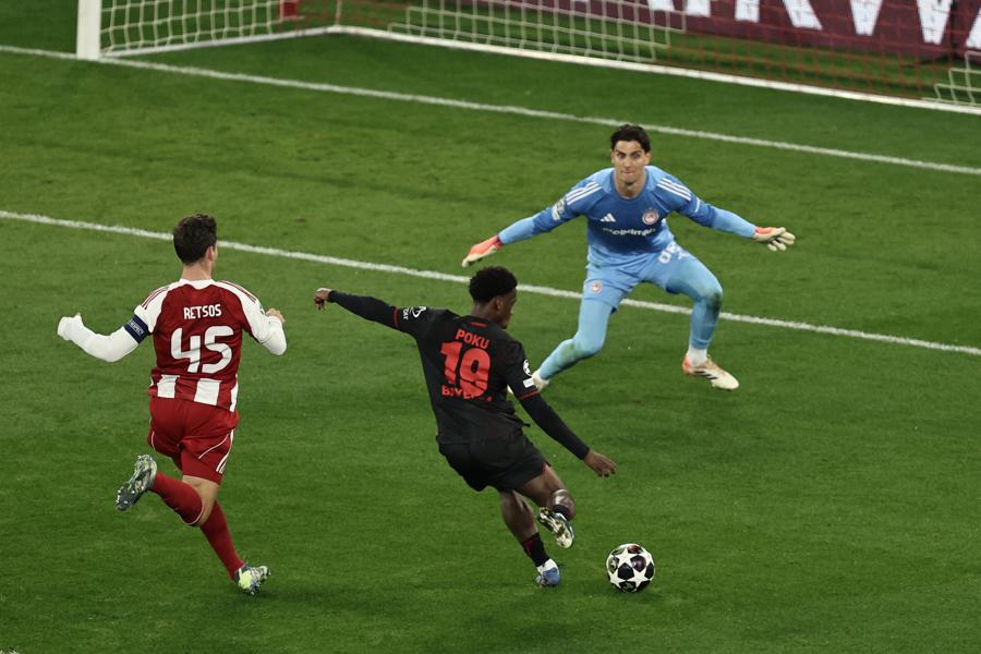 Ολυμπιακός-Μπάγερ Λεβερκούζεν: Δοκάρι για την Γερμανική ομάδα (VIDEO)