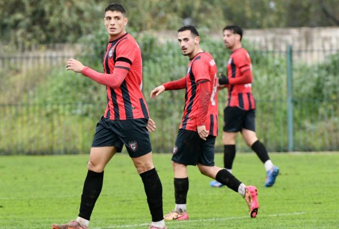 Παναχαϊκή: Μαύρη ταινία σχηματίζει το 7 στη φανέλα του Ντούνη (ΦΩΤΟ)