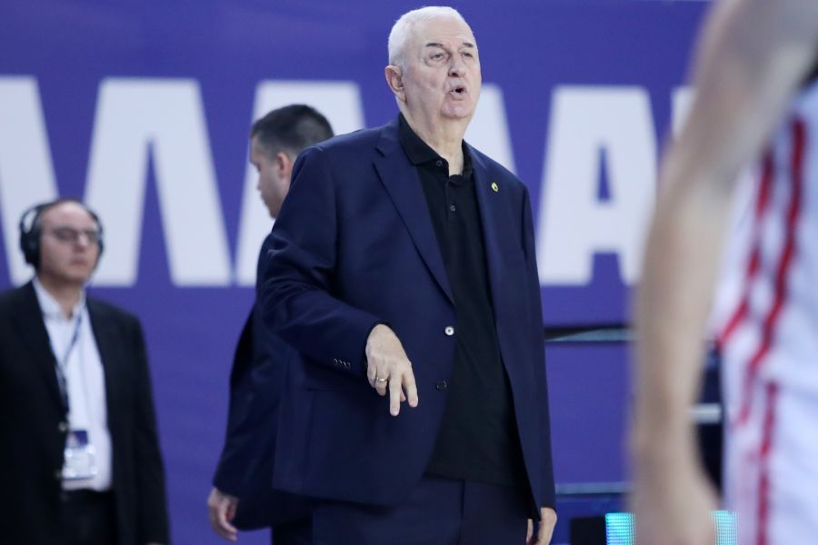 Σάκοτα: «Κάναμε ότι μπορούσαμε, ελπίζω σύντομα να γυρίσουν όλοι και να ετοιμάσουμε την ομάδα για τη συνέχεια»