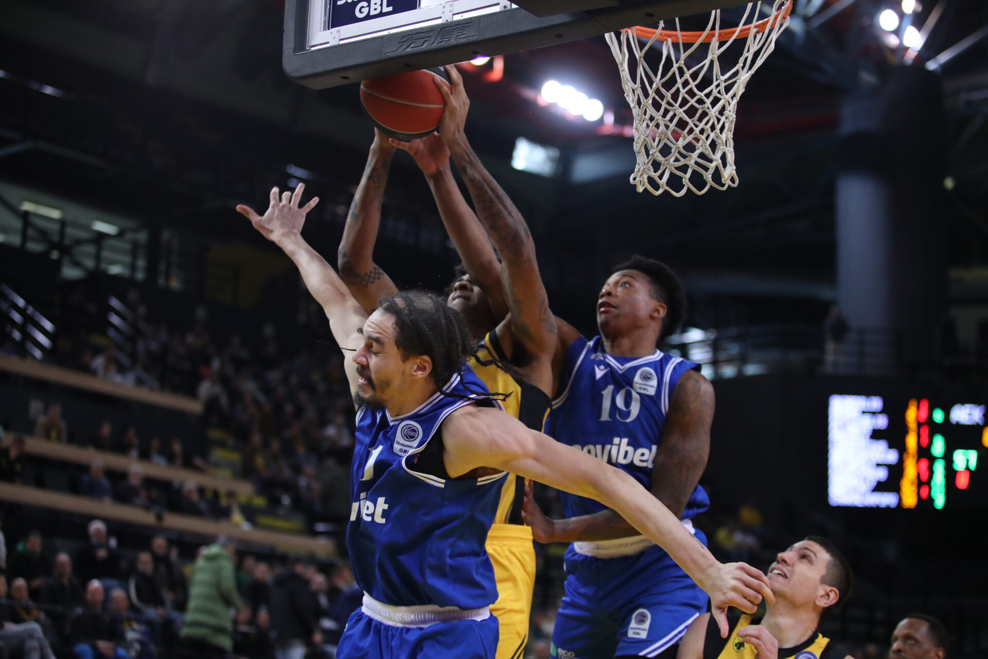 ΑΕΚ – Ηρακλής: Ματσάρα στη SUNEL Arena με συνεχείς ανατροπές! (VIDEO)