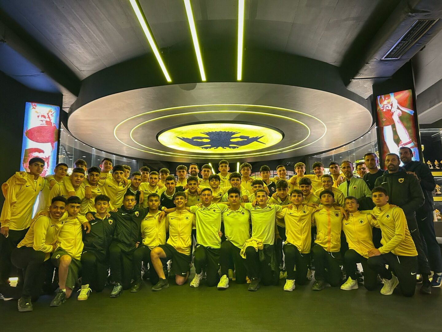 ΑΕΚ Ακαδημία: Επίσκεψη στα Μουσεία στην «ALLWYN Arena»