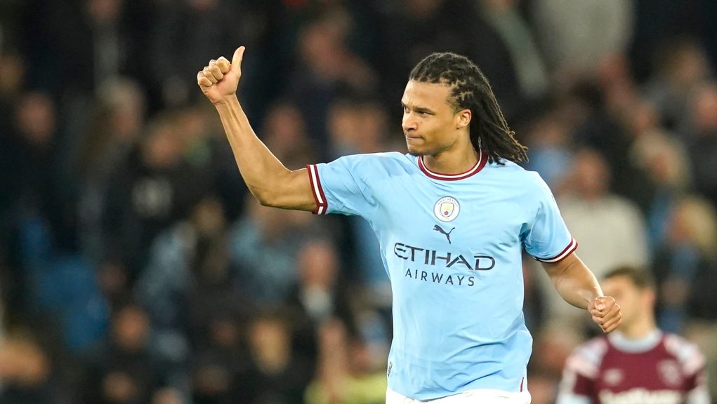 Κοντά στον Άκε η Μίλαν