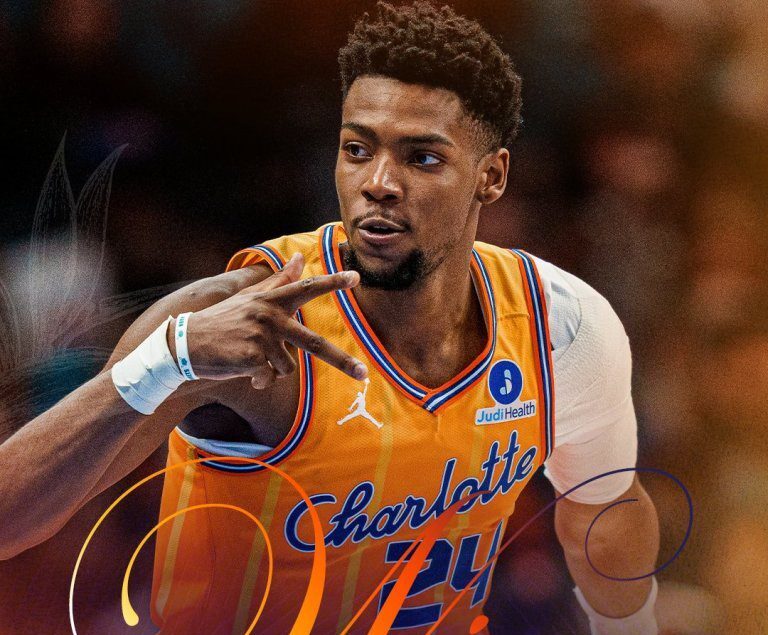 NBA: Μεγάλη νίκη για Χόρνετς, επιβλητικοί οι Πίστονς – Όλα τα αποτελέσματα (vids)