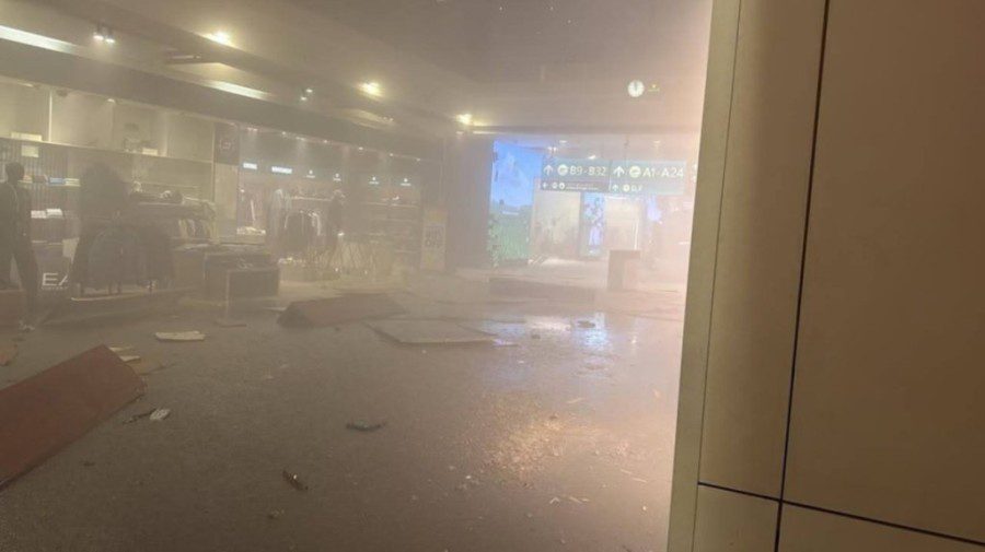 Ντουμπάι: Εκκένωση στο Διεθνές Αεροδρόμιο μετά από ιρανική επίθεση (vid)