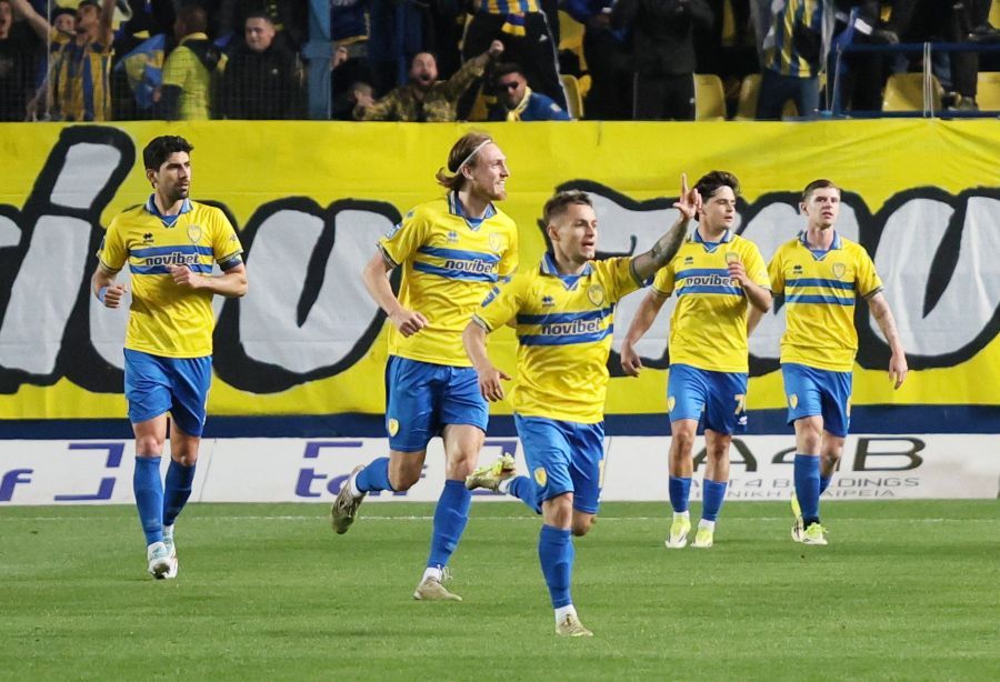 Σπουδαία νίκη με ανατροπή για τον Παναιτωλικό!