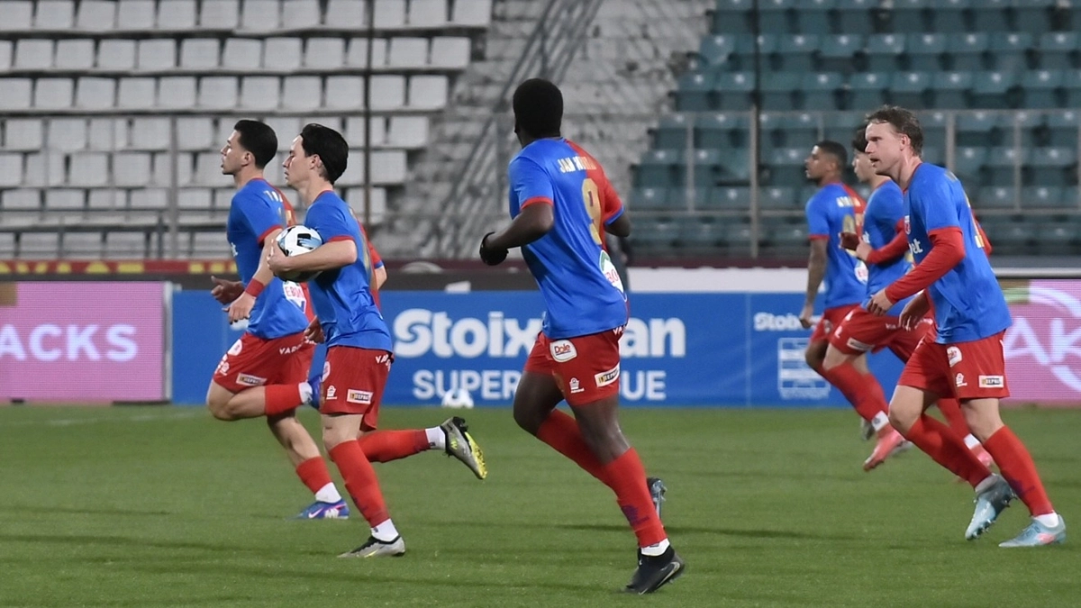 Βόλος – ΟΦΗ: Πέναλτι για χέρι του Λαμπρόπουλου στις καθυστερήσεις – Ευστοχεί και γράφει το 1-1 ο Χουάνπι (VIDEO)