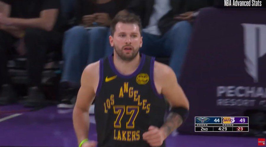 NBA: Εντυπωσιακές ανατροπές για Λέικερς και νίκες για Χιτ και Νικς – Όλα τα αποτελέσματα (vids)