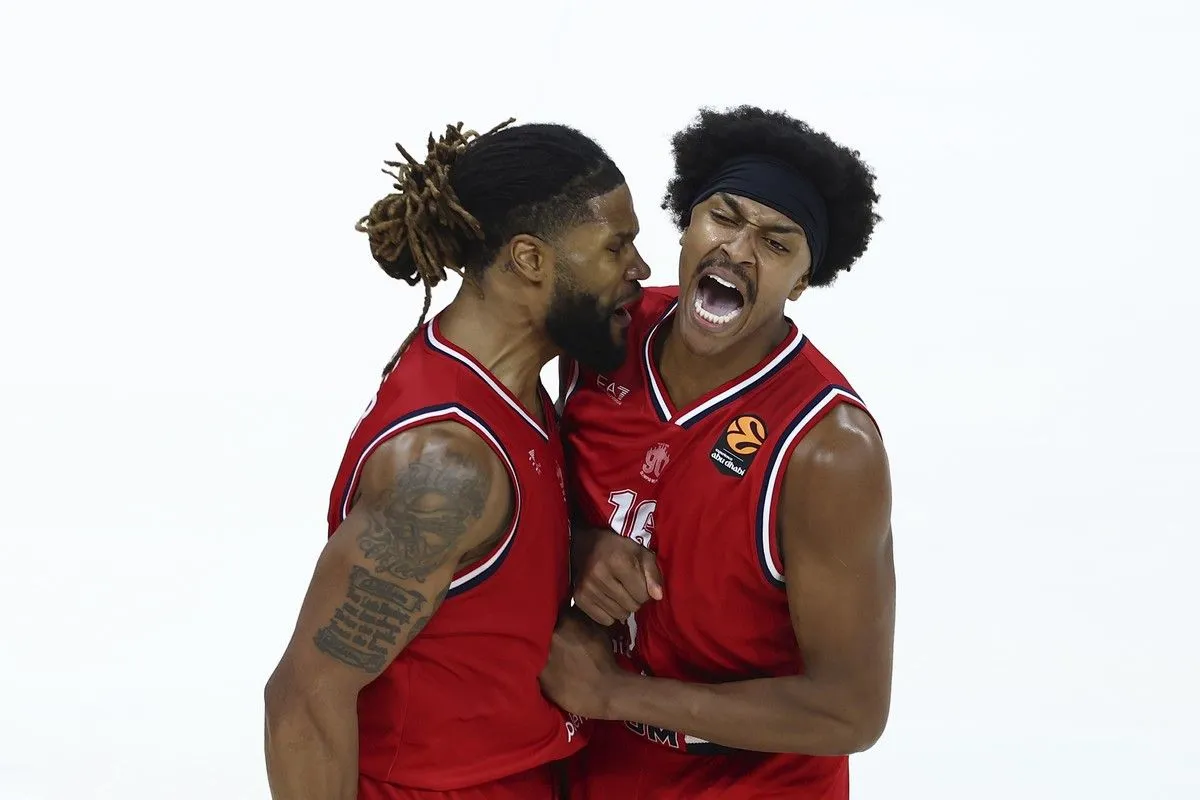 EuroLeague: Η Αρμάνι νίκησε 87-84 την Μπαρτσελόνα παρά την απίθανη επιστροφή των Καταλανών