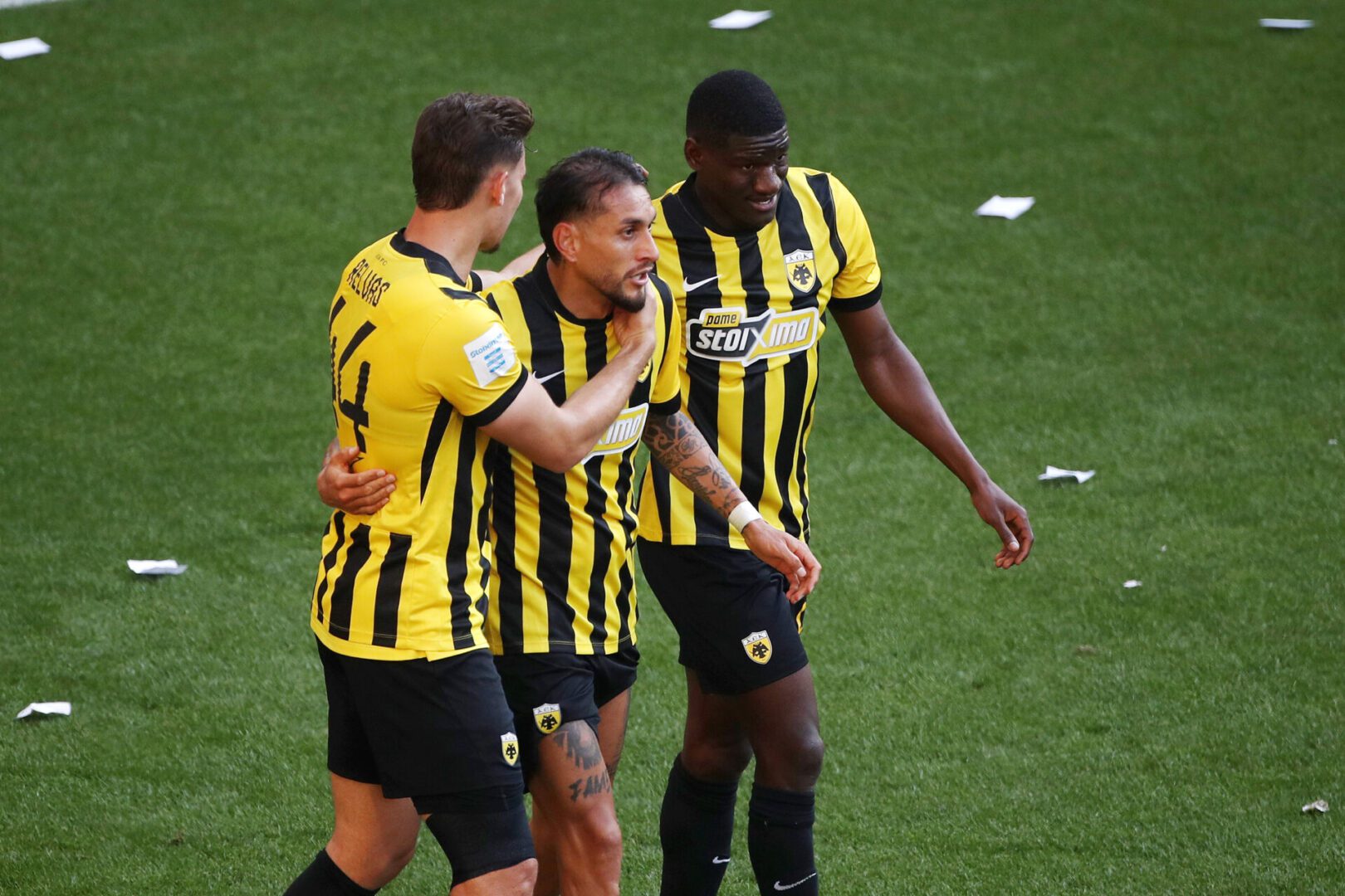 ΑΕΚ-ΠΑΟΚ: Με αυτογκόλ του Κεντζιόρα, ανοίγει το σκορ για την Ένωση! (vid)