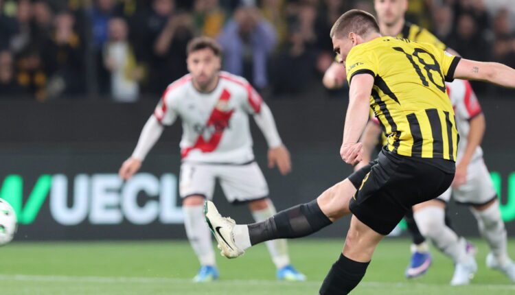 ΑΕΚ – Ράγιο Βαγιεκάνο: «Διέλυσε» την άμυνα ο Κοϊτά και κέρδισε πέναλτι – Εύστοχος ο Μαρίν για το 2-0 (vid)