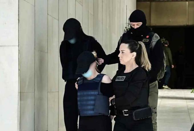 Άγιος Δημήτριος: Αναβλήθηκε για τη Δευτέρα η δίκη για την υπόθεση της άγριας δολοφονίας του 27χρονου
