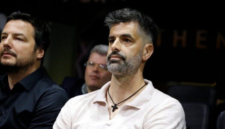 Ο Ντούσαν Σάκοτα στη Sunel Arena – Αυτόγραφα και φωτογραφίες πριν το ΑΕΚ-Μπανταλόνα (ΦΩΤΟ)