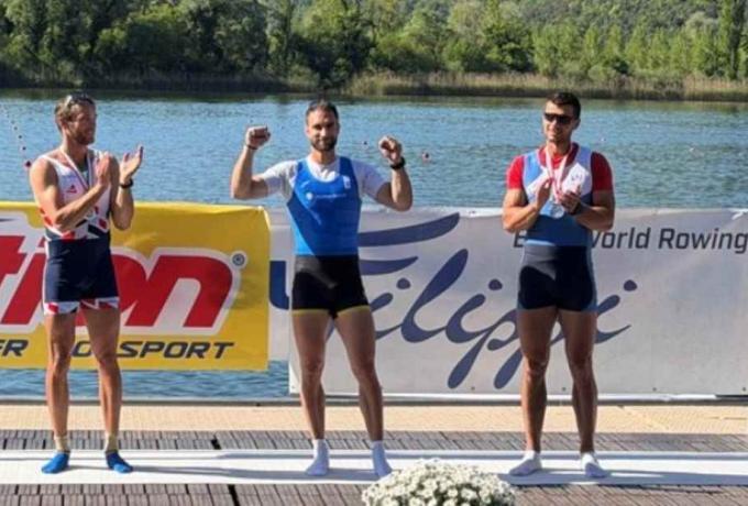 Ελλάδα: Εντυπωσιακή συγκομιδή 20 μεταλλίων στη διεθνή ρεγκάτα κωπηλασίας