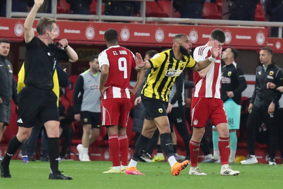 ΑΕΚ: Διεθνής επιβεβαίωση για το οφσάιντ στο γκολ του Γιαζίτσι στο ντέρμπι με Ολυμπιακό