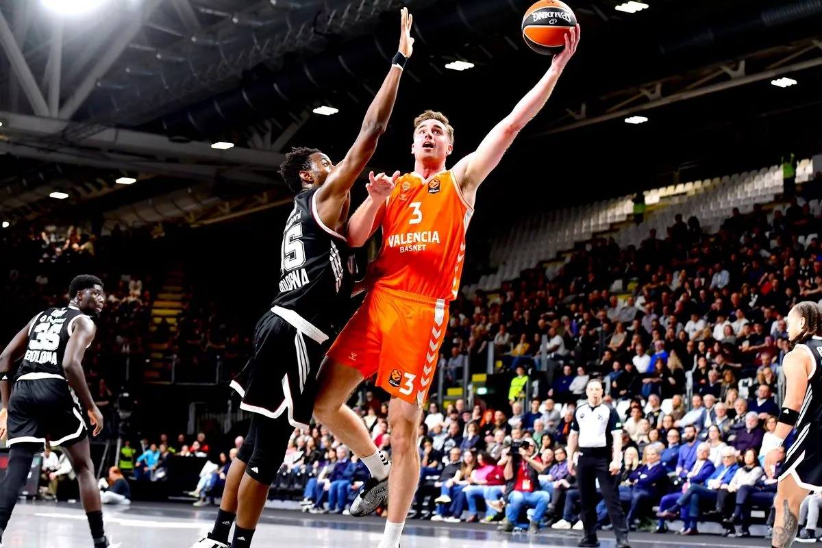 EuroLeague: Λύγισε την Βίρτους με τρομερό Ρίβερς η Βαλένθια