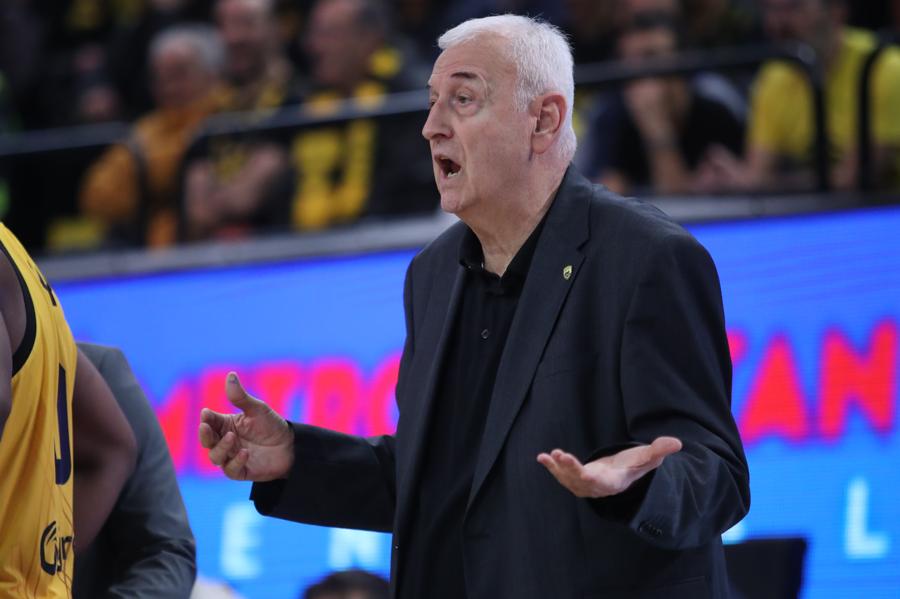 Σάκοτα: «Αντιδράσαμε καλά στο δεύτερο ημίχρονο»