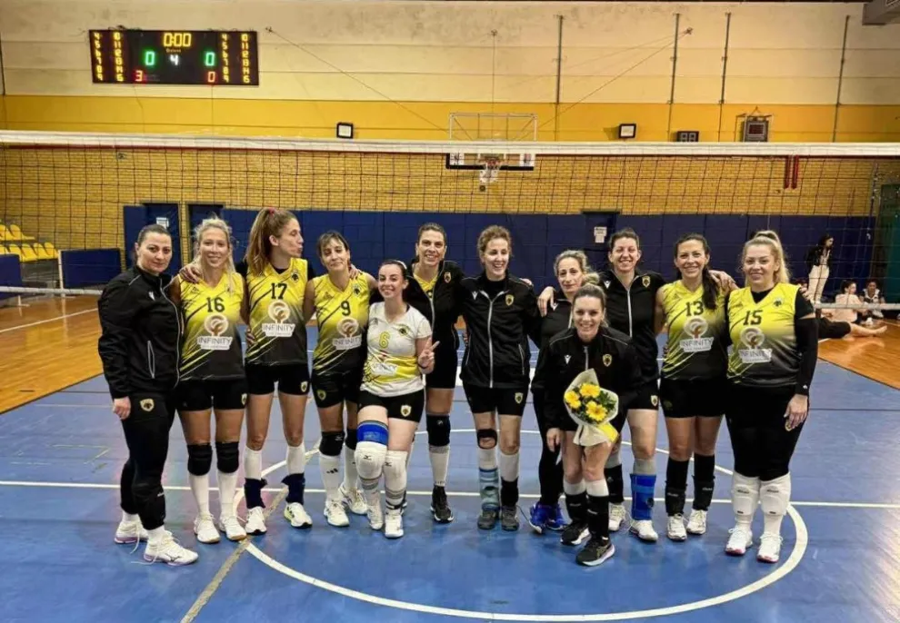 Vintage Volley: «Σφράγισε» την τετράδα με τρίποντο κόντρα στη Γλυφάδα η ΑΕΚ!