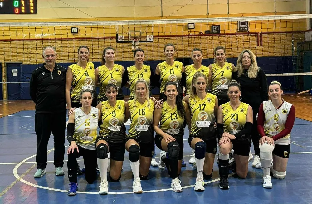 Vintage Volley: Κυριαρχική εμφάνιση και άνετο «τρίποντο» για την ΑΕΚ