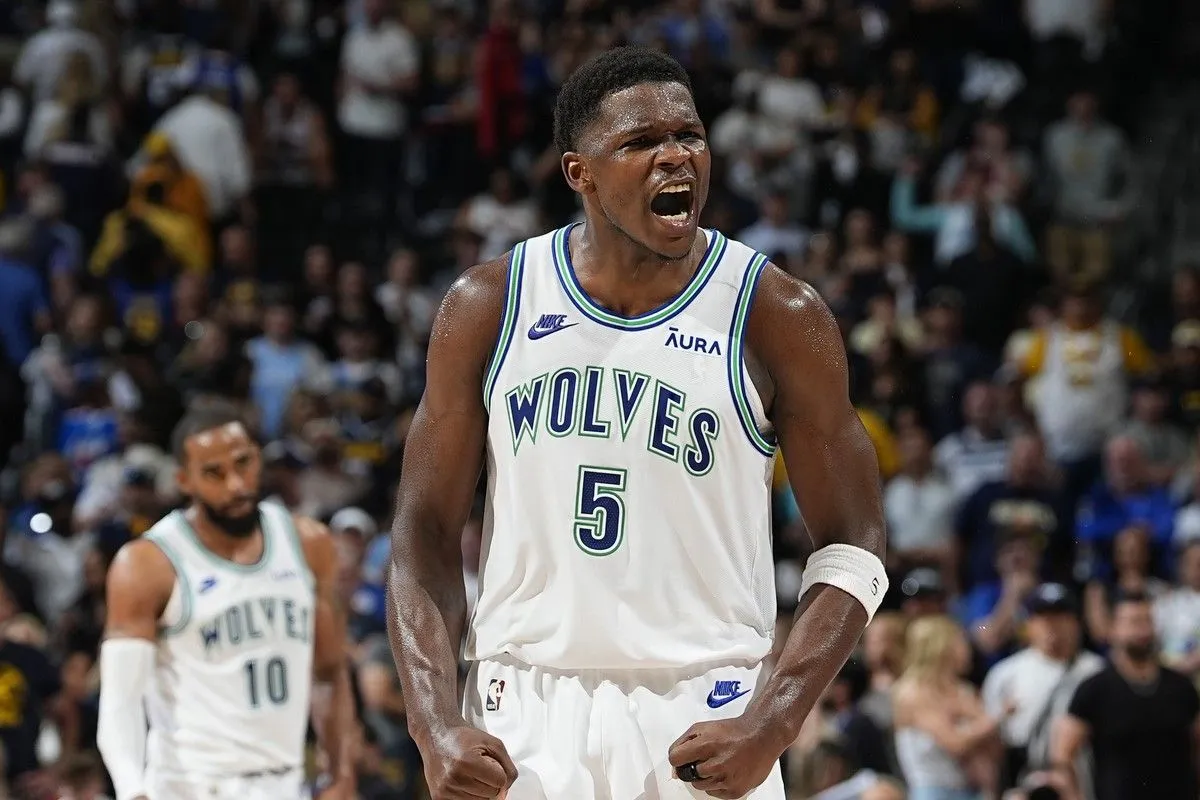 NBA: Μπρέικ-θρίλερ οι Τίμπεργουλβς στο Σαν Αντόνιο – Ισοπεδωτικοί οι Νικς κόντρα στους Σίξερς