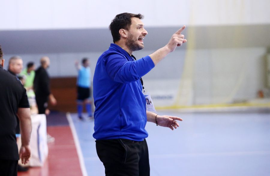 Εμμανουηλίδης: «Πιστεύω πολύ στην ομάδα και με την στήριξη του κόσμου θα πάμε καλά»