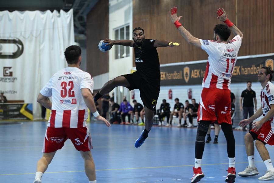 Χάντμπολ: Ηττήθηκε και στον τέταρτο τελικό η ΑΕΚ