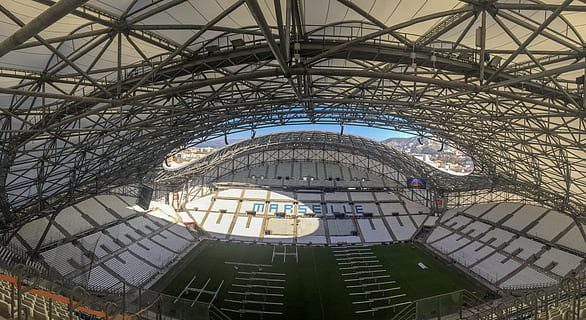 Μαρσέιγ: Υπό αυστηρό οικονομικό έλεγχο της UEFA – Κίνδυνος νέων κυρώσεων
