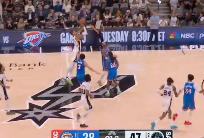 Ουεμπανιάμα show: 33 πόντοι και buzzer-beater από το κέντρο στο Game 4 (vid)